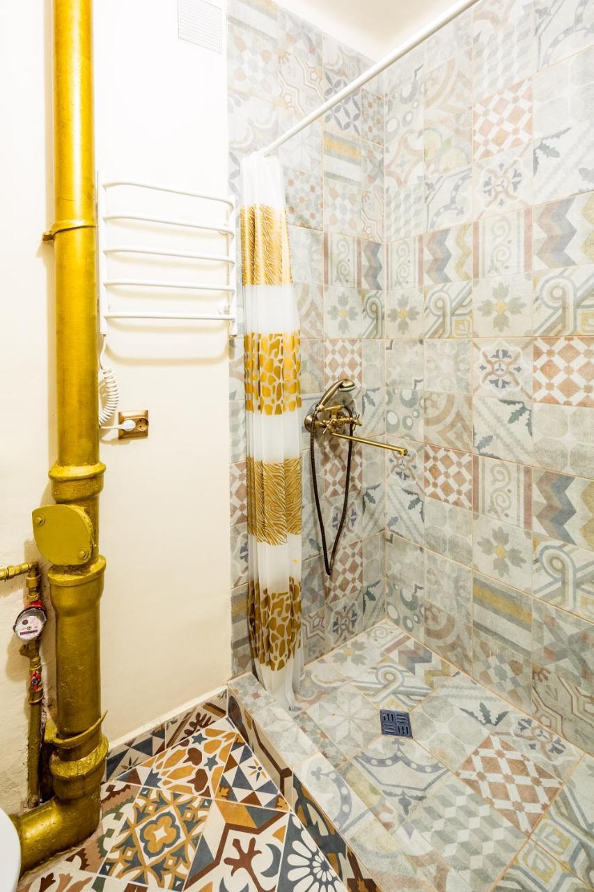 Nice Apartment Near Rynok Square Є Кондиціонер Світла Не Вимикали Lviv Eksteriør bilde